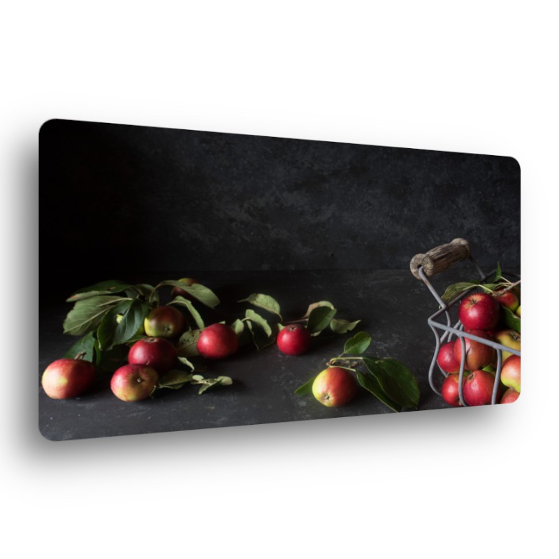 25 x 45 cm Apples on a black background