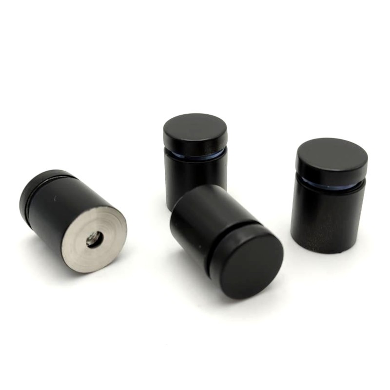 Black glass mounting kit with a distance of 19x19 mm