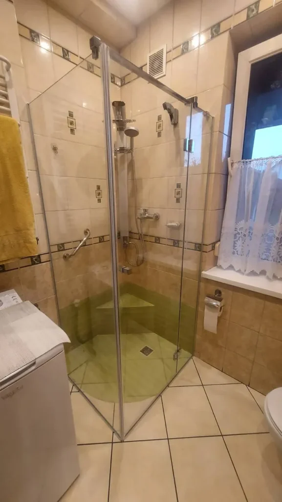 kabina prysznicowa na wymiar brąz